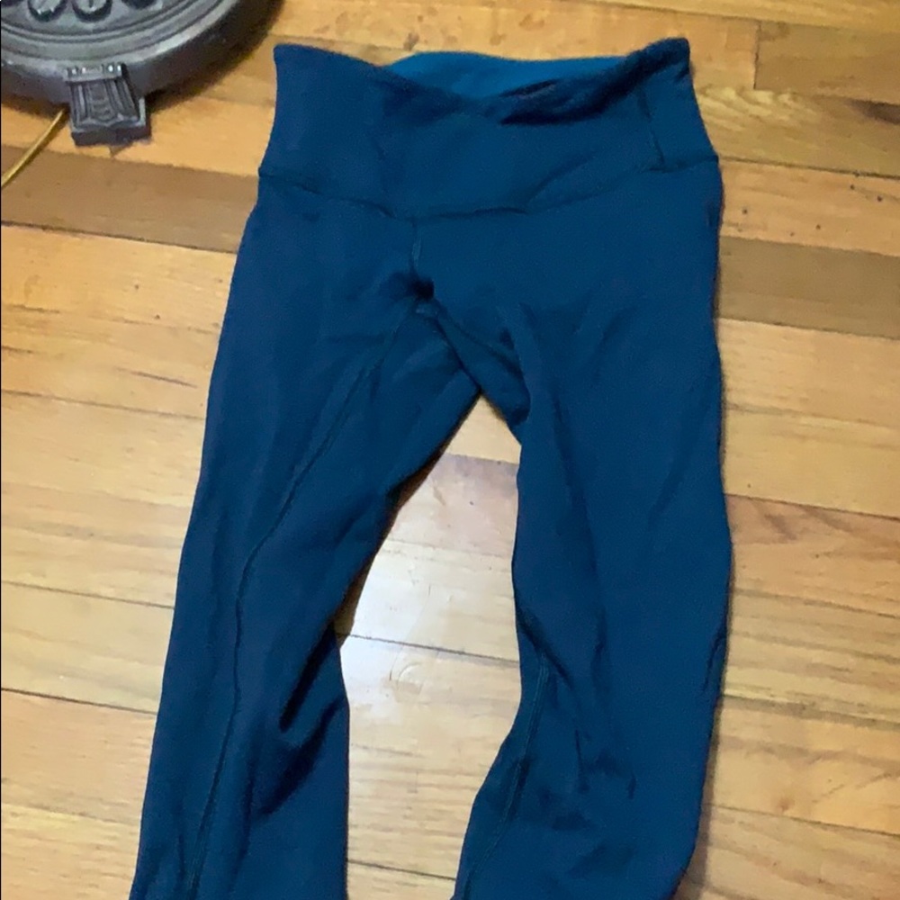 blue lululemon leggings